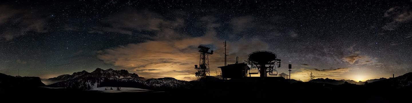 Lofer Alm bei Nacht unter den Sternen