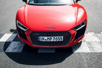 Audi R8 Spyder V10 plus