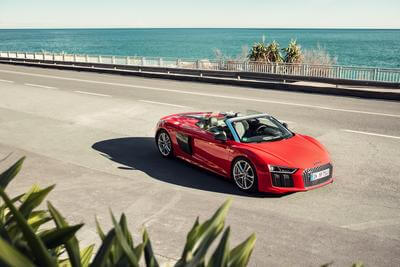 Audi R8 Spyder Italien am Meer