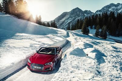 Audi S5 Cabrio im Winter