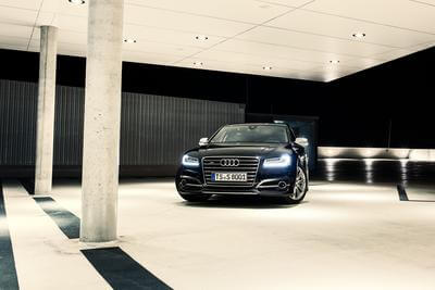 Audi S8 - moderne Architektur