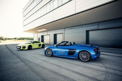 Audi R8 Spyder & Audi R8 Coupe V10+ 