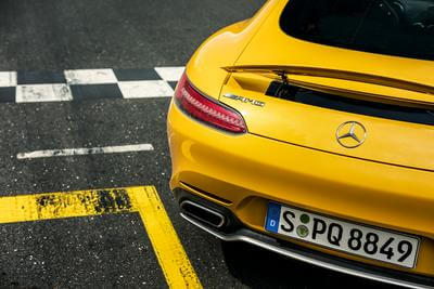 Mercedes Benz AMG GT-S - Solar Beam