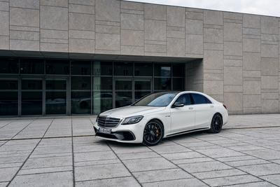 Architektur - Mercedes-AMG S 63 4MATIC+